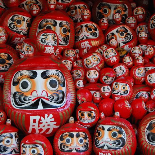 Maneki neko e daruma