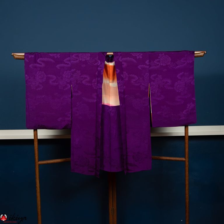Haori da donna vintage in seta "rinzu" viola