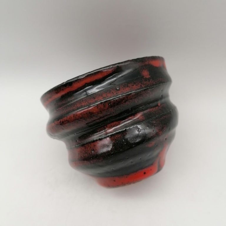 Tazza in ceramica artigianale da Kyoto "Ninshu Noble Red"