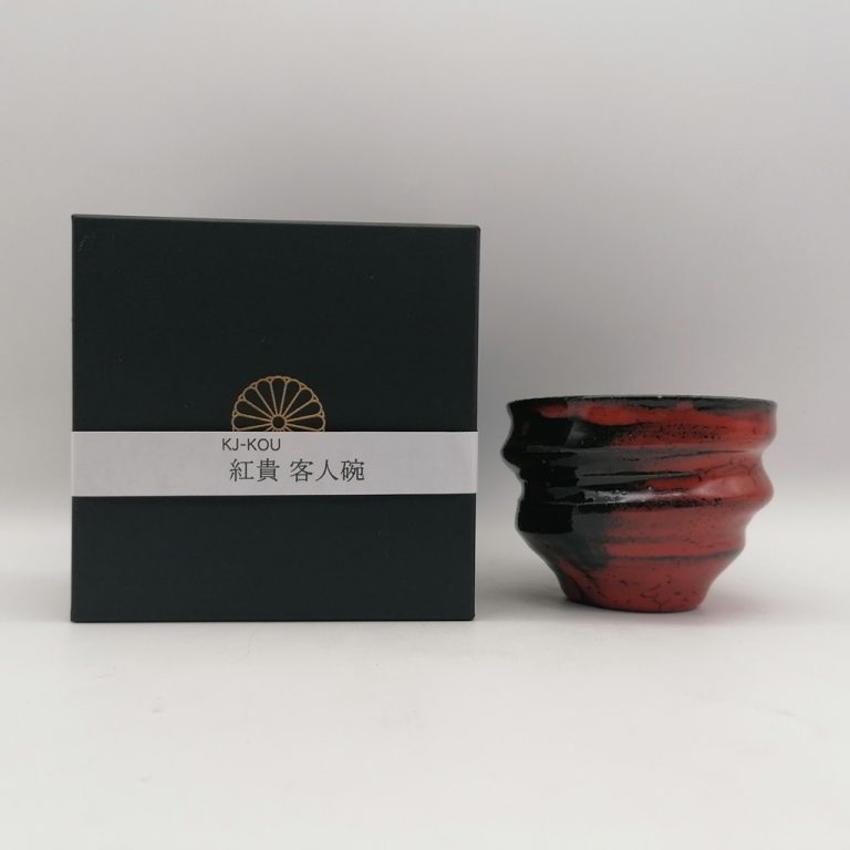 Tazza in ceramica artigianale da Kyoto "Ninshu Noble Red"