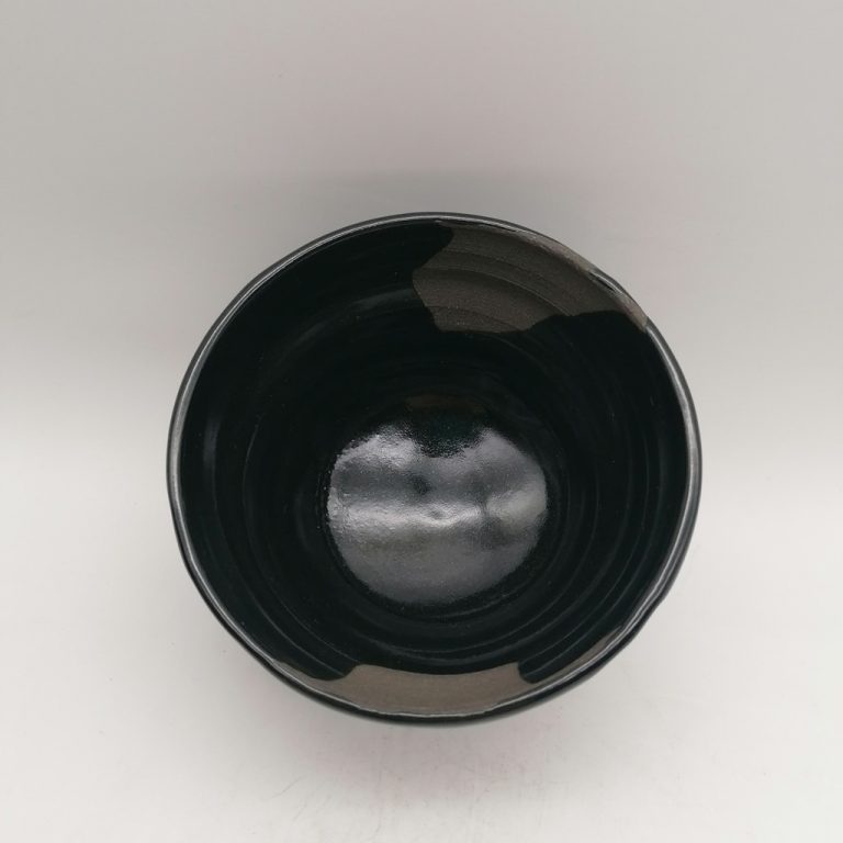 Tazza in ceramica artigianale da Kyoto "Ninshu Sumi Black"