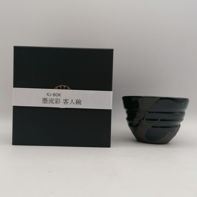 Tazza in ceramica artigianale da Kyoto "Ninshu Sumi Black"