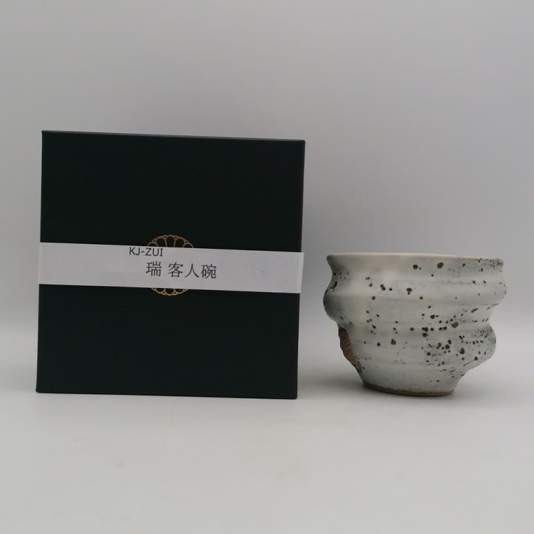 Tazza in ceramica artigianale da Kyoto "Ninshu Zui"