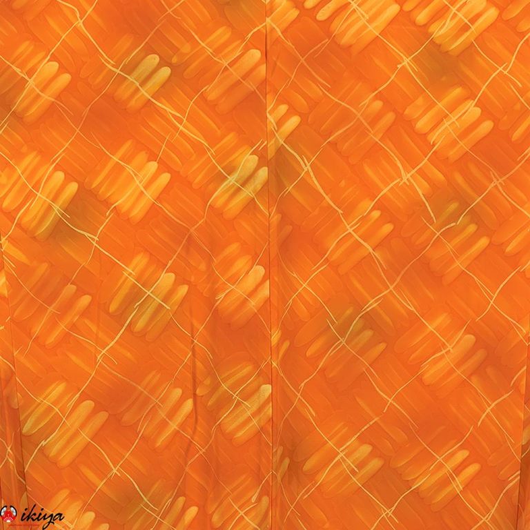 Haori da donna in seta arancione ad effetto sfumato