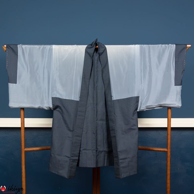 Haori da uomo in seta blu con Monte Fuji e paesaggio