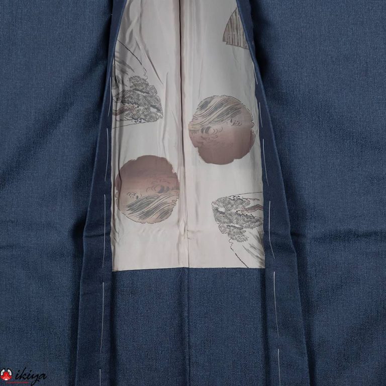 Haori da uomo in seta grezza blu con "tsuba" e ventagli
