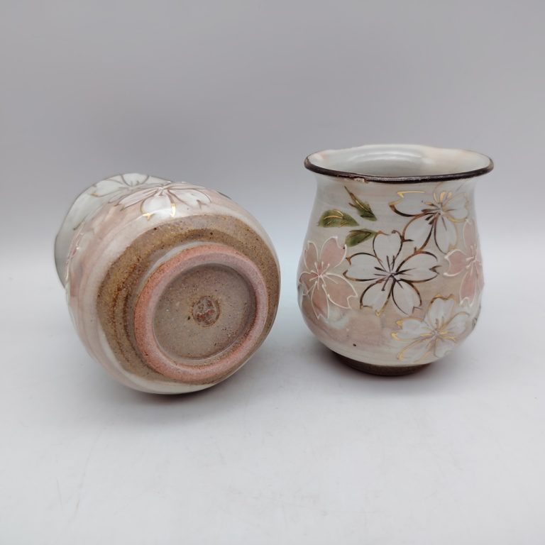 Coppia di tazze in ceramica Kyoyaki - Sakura
