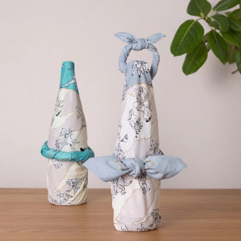 Furoshiki Choju-Jinbutsu-Giga con foglia di loto, grigio - 100cm