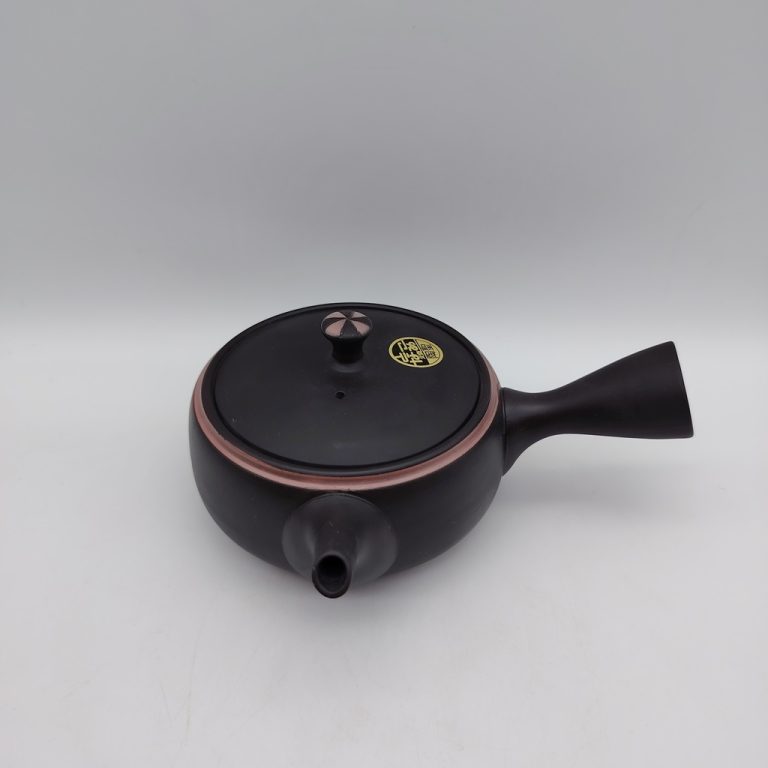 Kyusu in ceramica nera con dettagli rosa - 240ml