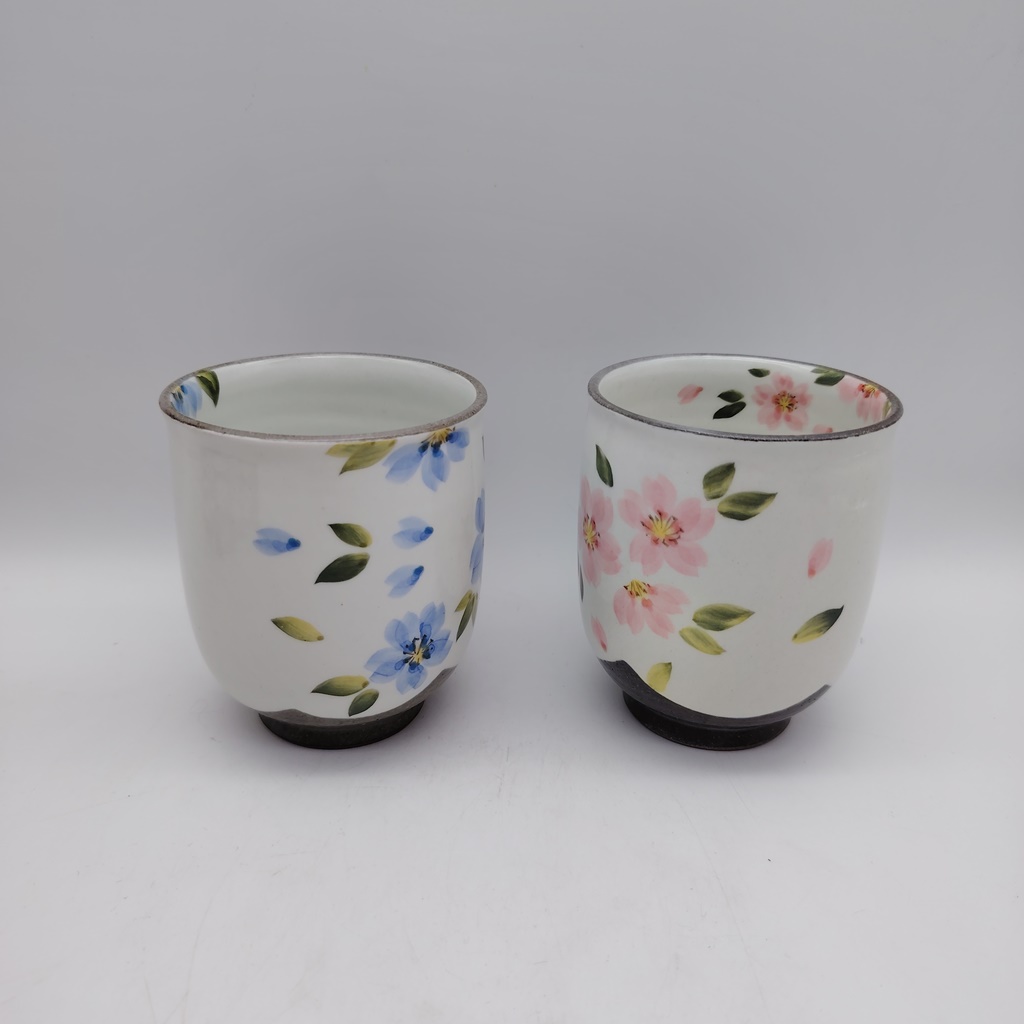 Coppia di tazze in ceramica Kyoyaki - Hanazakura