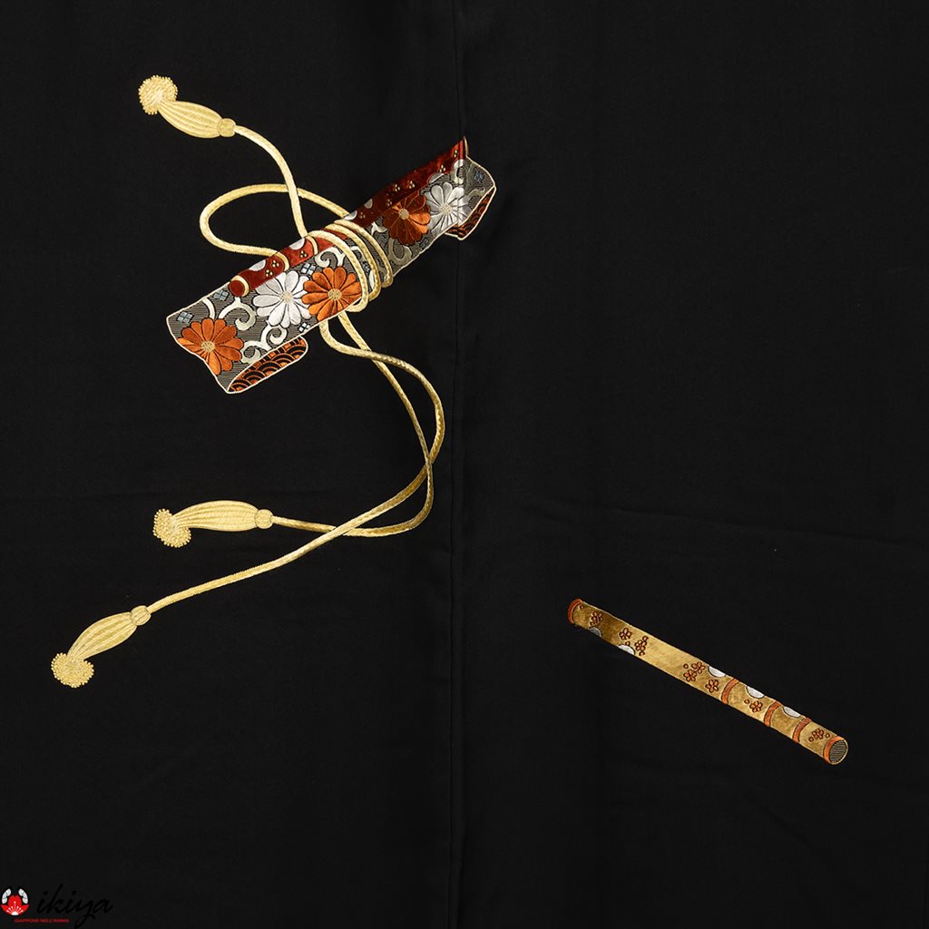 Haori da donna formale in seta nera con "shirito bukuro"