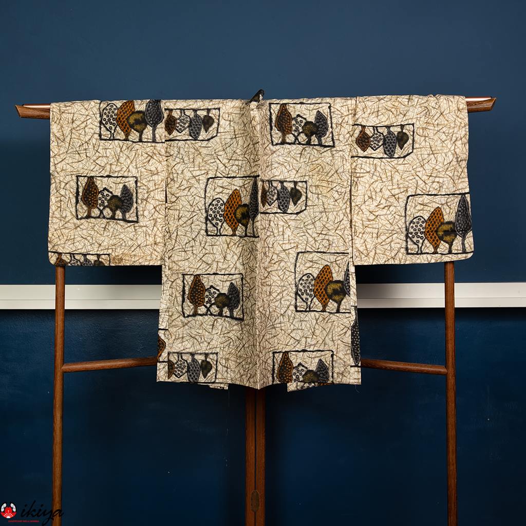 Haori da donna in seta "meisen" con alberi stilizzati