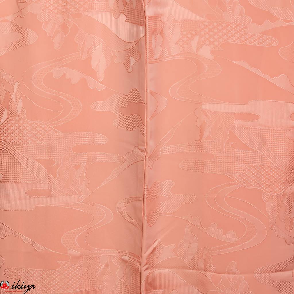 Haori da donna in seta "rinzu" rosa con motivo stilizzato