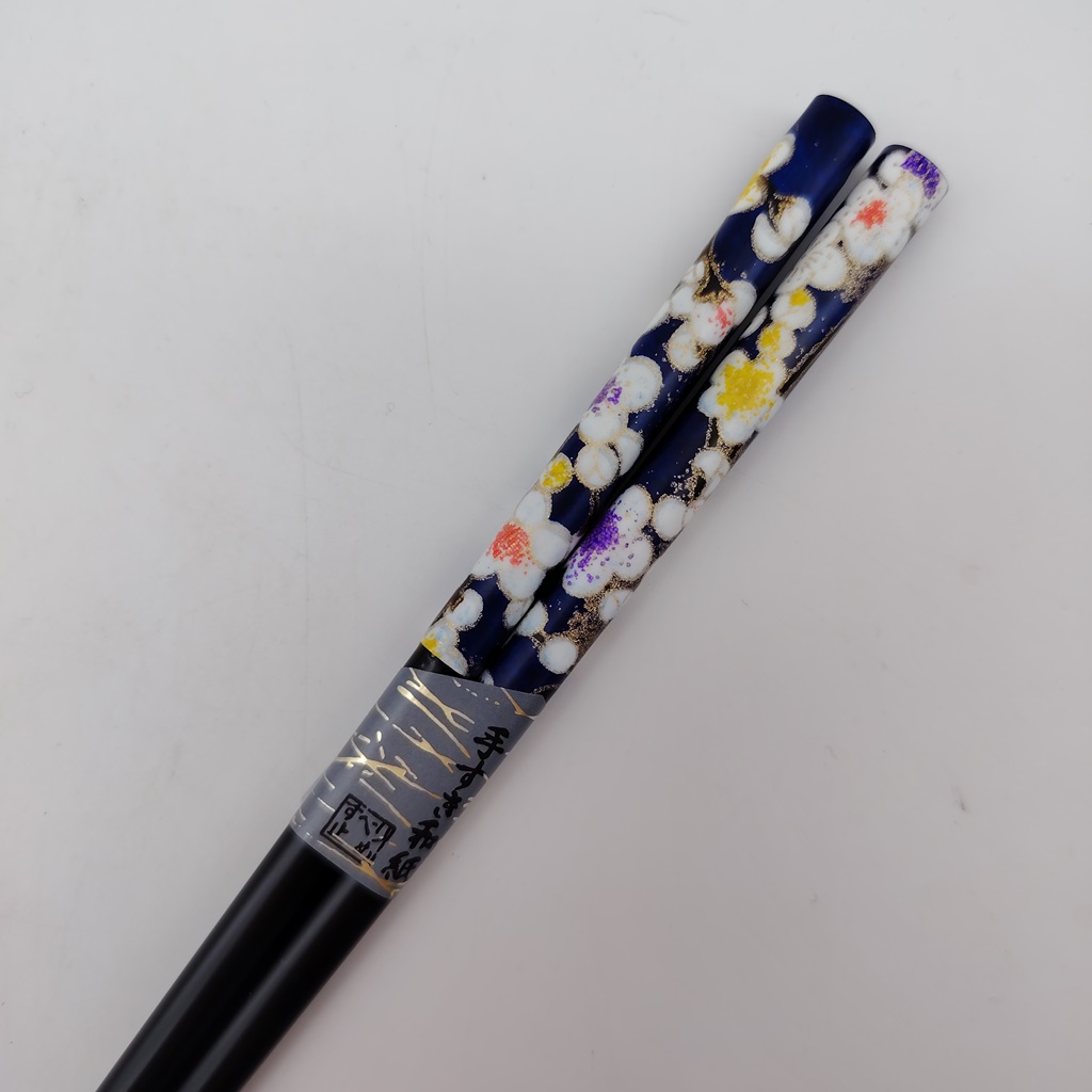 Hashi, bacchette giapponesi nere in legno con "ume" 22,5cm