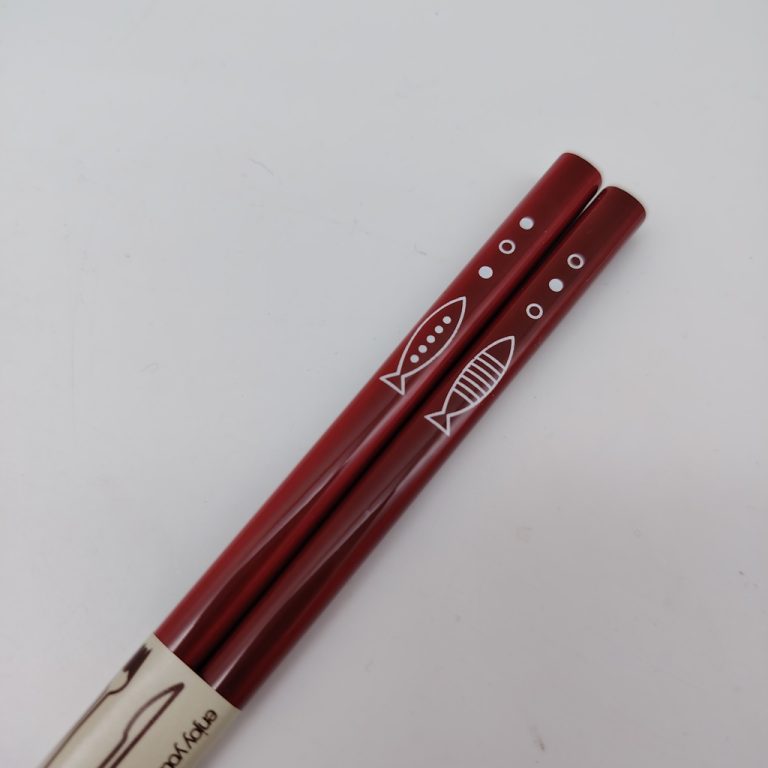 Hashi, bacchette giapponesi rosse in legno con pesciolini 23cm