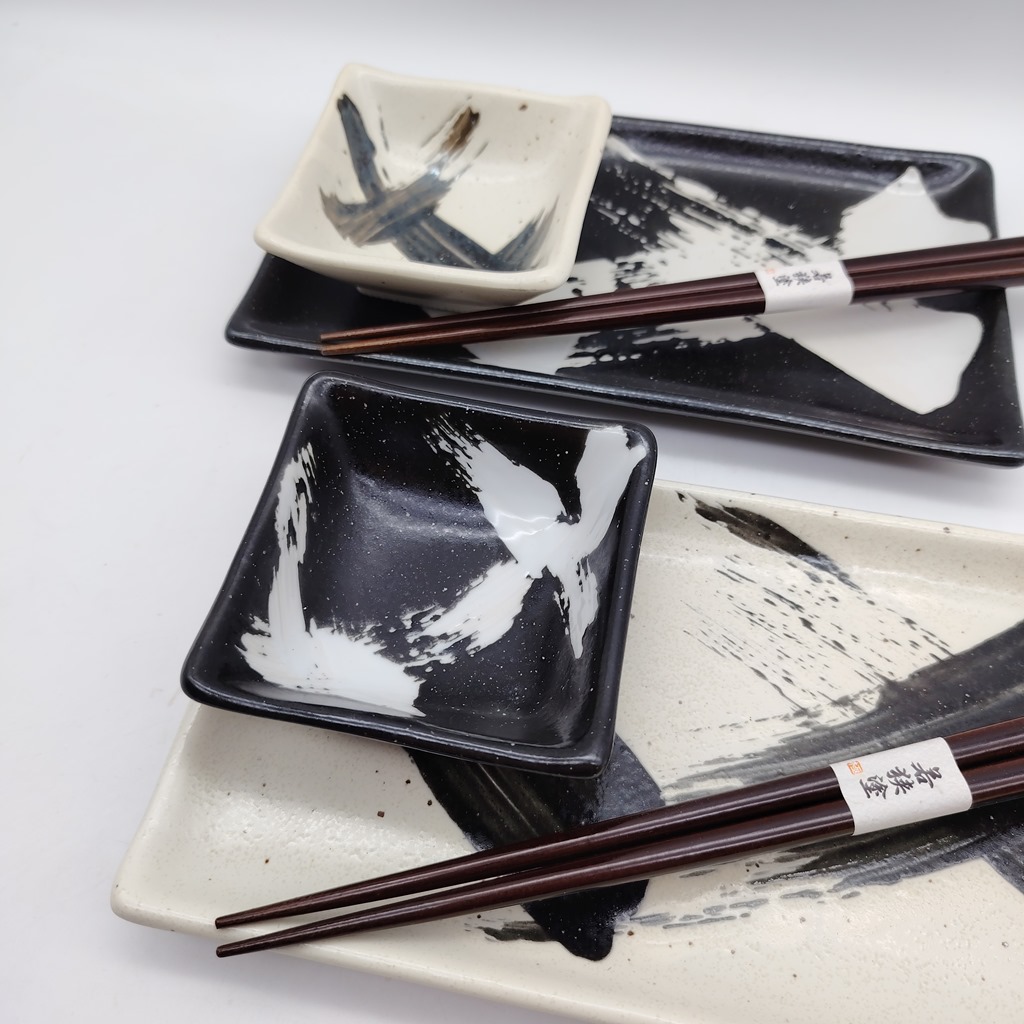 Set da sushi per 2 persone bianco e nero