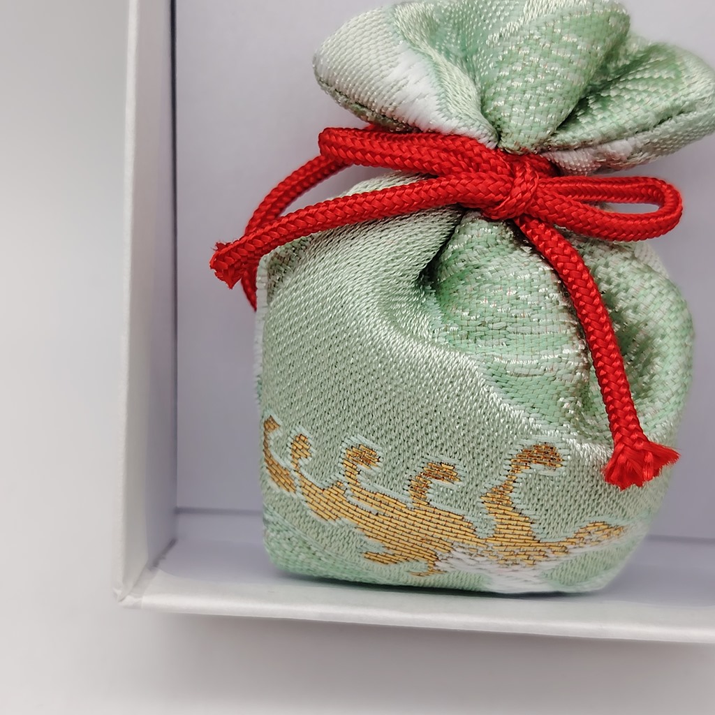 Sacchettino profumato da Kyoto "Nioi Bukuro" - Verde menta con onde