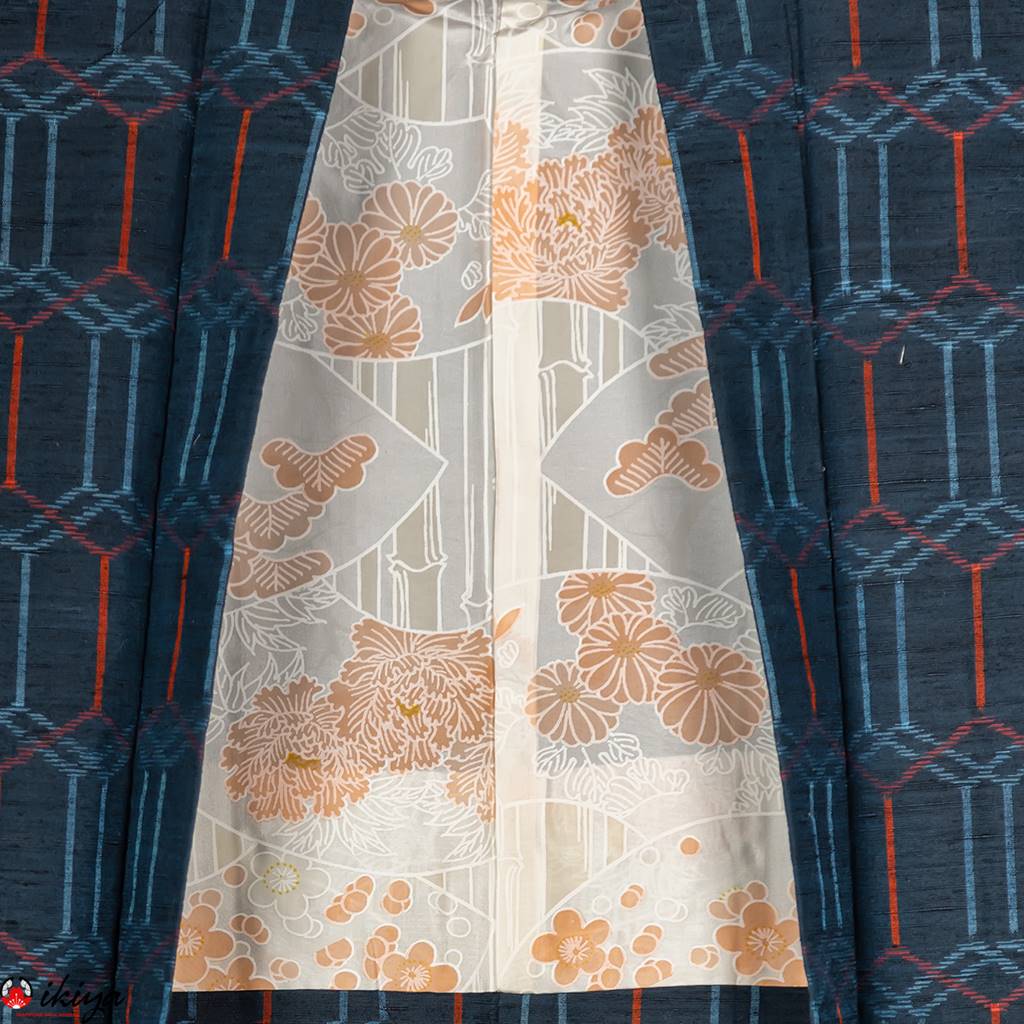 Haori da donna in seta Tsumugi blu con motivo geometrico