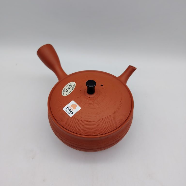 Teiera giapponese "kyusu" in ceramica rossa con pomello laccato