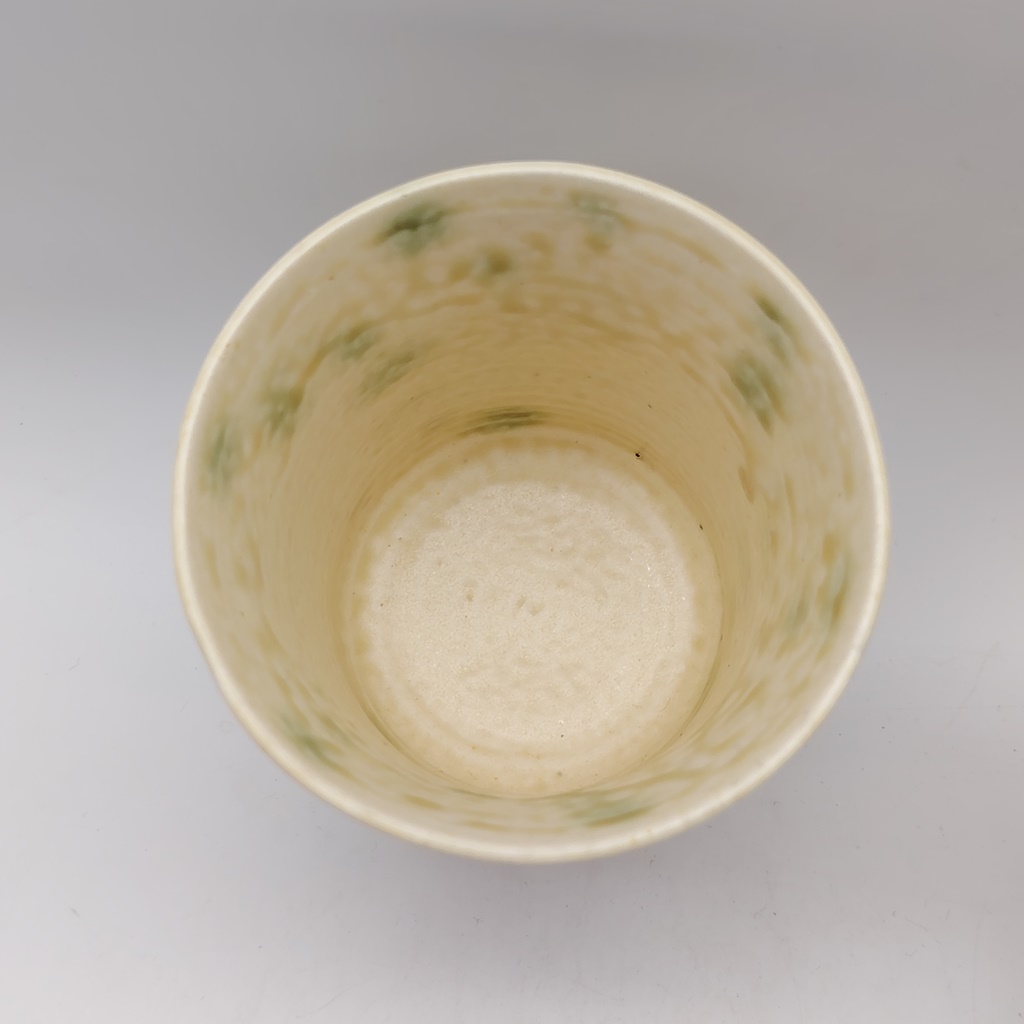 Coppia di tazze in ceramica Kyoyaki - Yuusai Hana Mishima "Kiku"