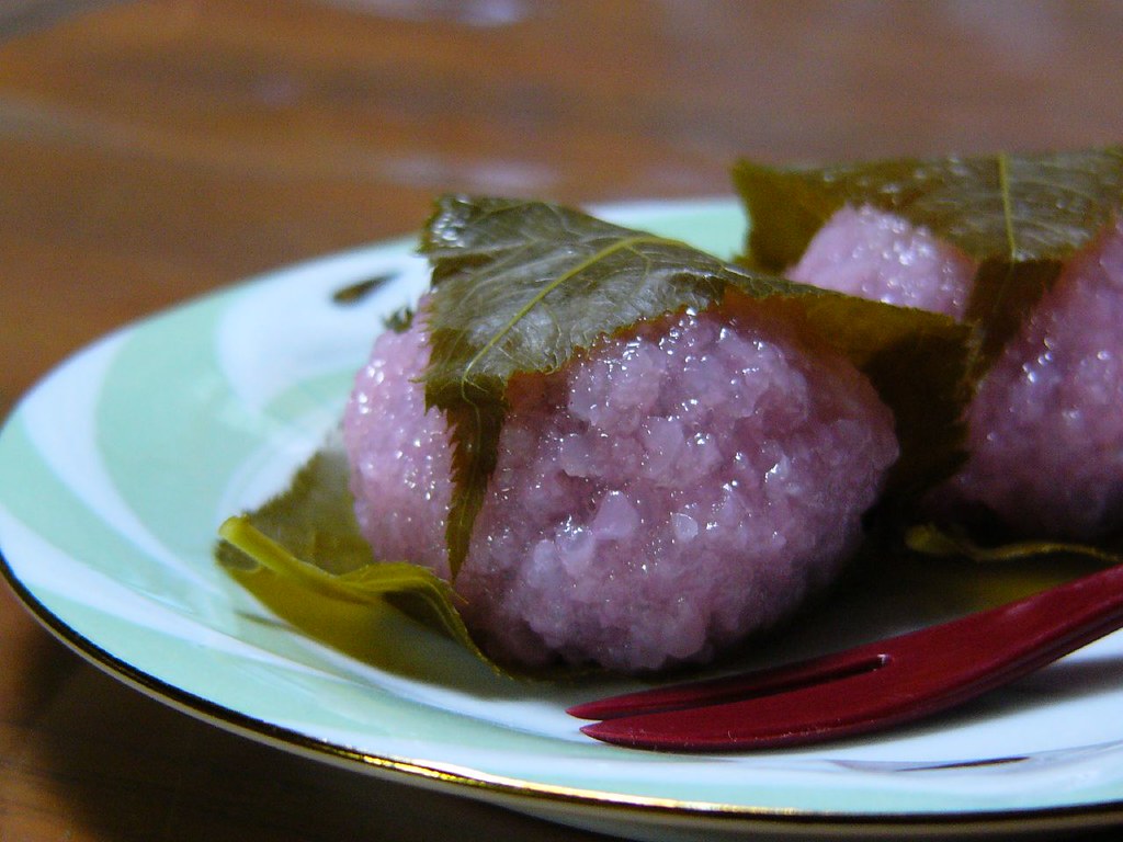Sakura mochi: ricetta del dolcetto giapponese ai fiori di ciliegio