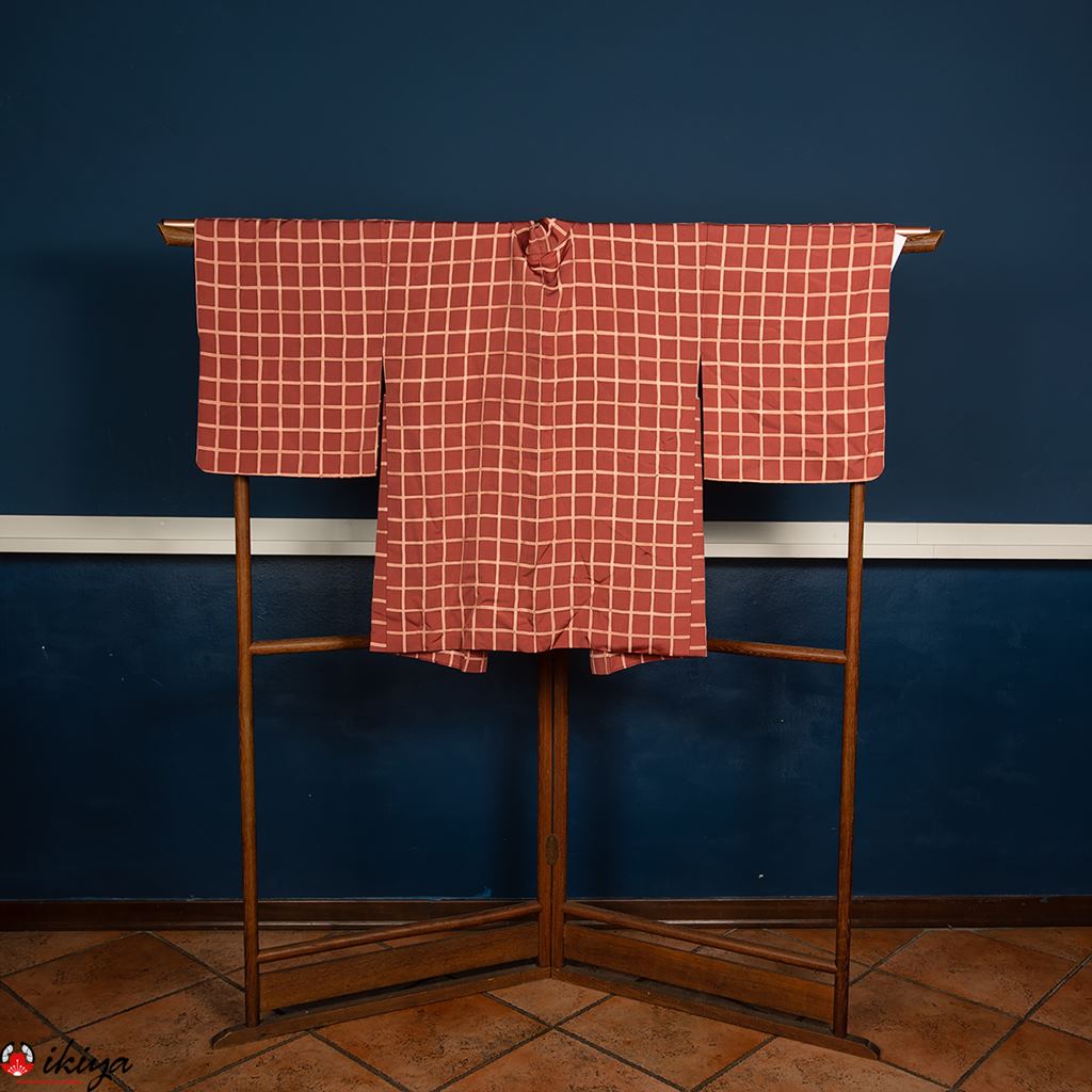 Haori da donna in seta rosa antico a quadri - immagine 3