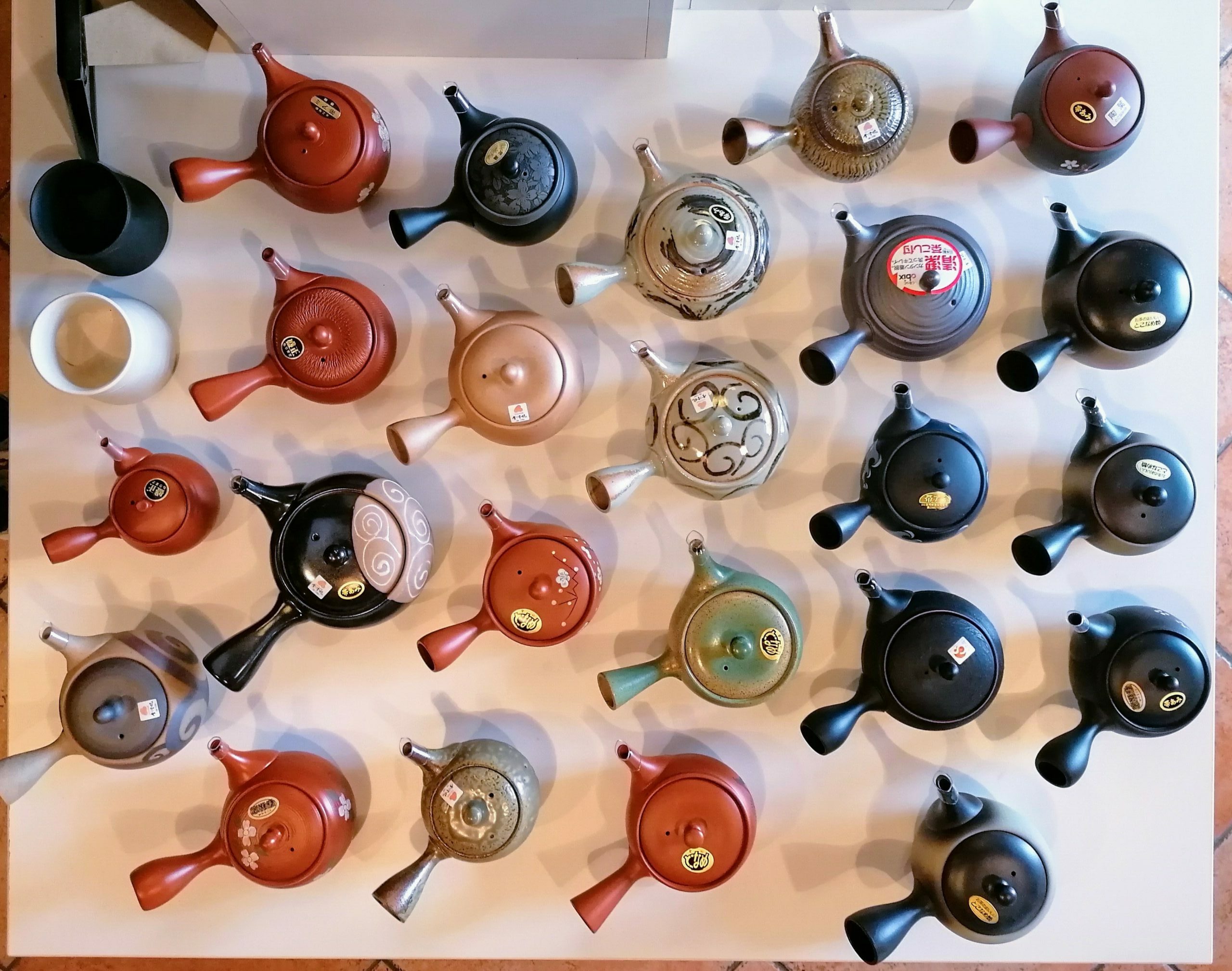 Storia, utilizzo e manutenzione delle teiere giapponesi Kyusu di Tokoname