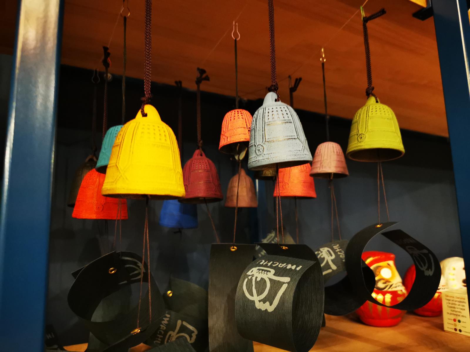 Novità per Natale: teiere in ghisa, furin e daruma