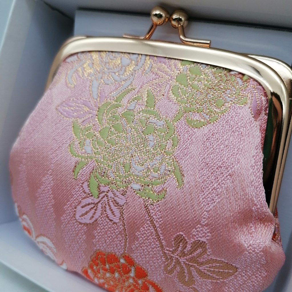Portamonete artigianale da Kyoto M - Rosa con crisantemi - immagine 3