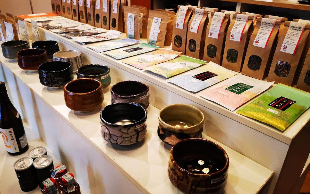 Tazze da matcha e tè dal Giappone