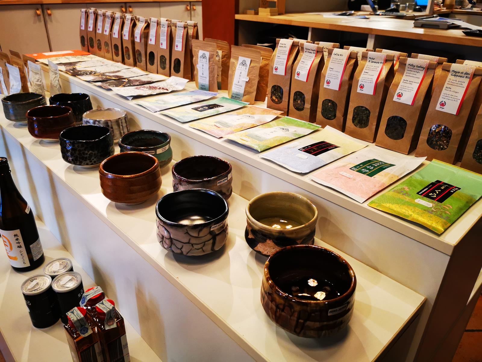 Tazze da matcha e tè dal Giappone