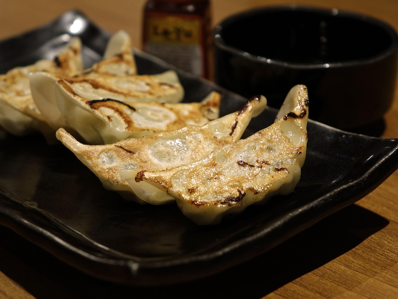Cucina giapponese online assieme alla chef Kinu Yukawa – Gyoza fatti a mano | domenica 16 marzo 2025 alle 11.00