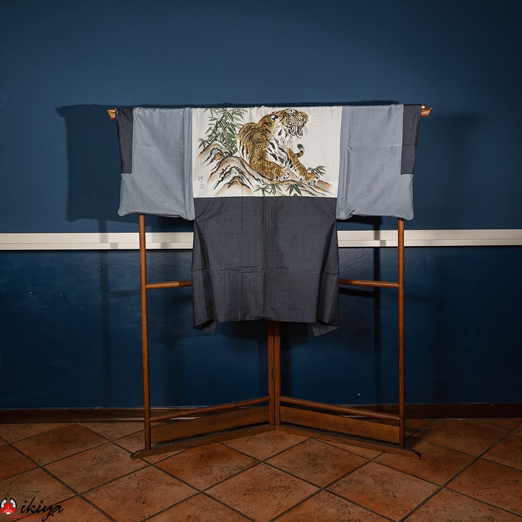 Haori vintage da uomo in seta blu con tigre e bambù