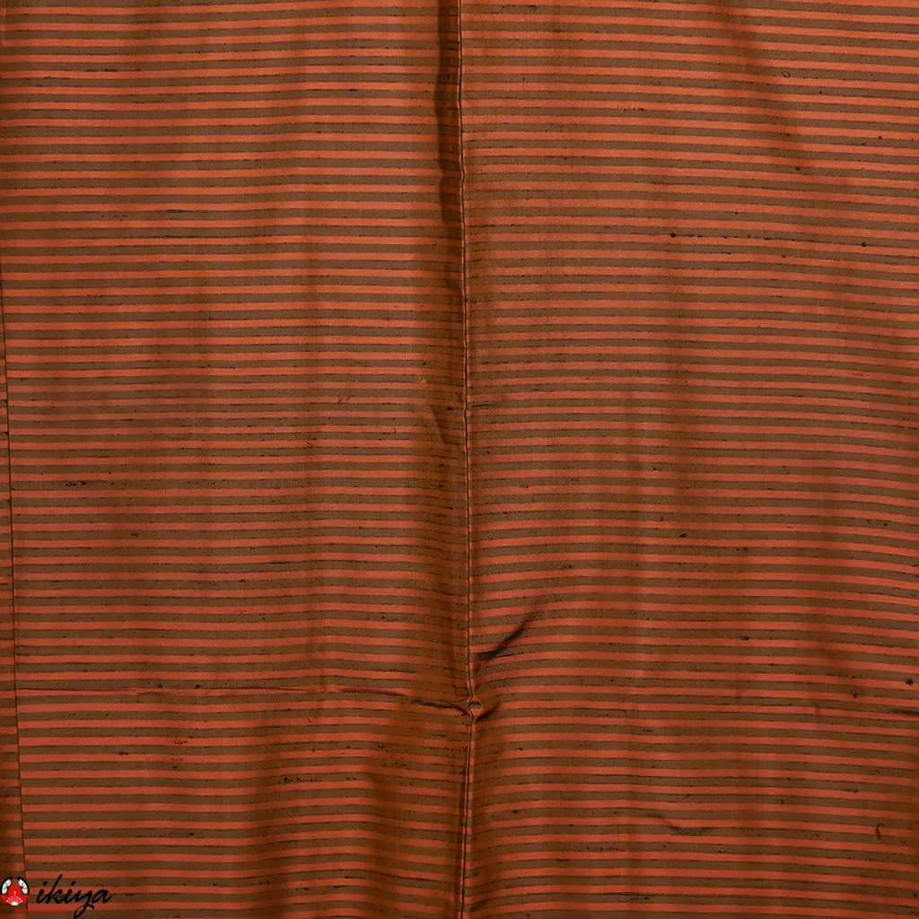 Haori vintage in seta tsumugi marrone a righe orizzontali - immagine 4