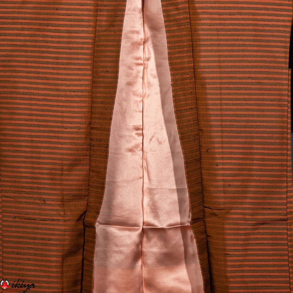 Haori vintage in seta tsumugi marrone a righe orizzontali - immagine 3